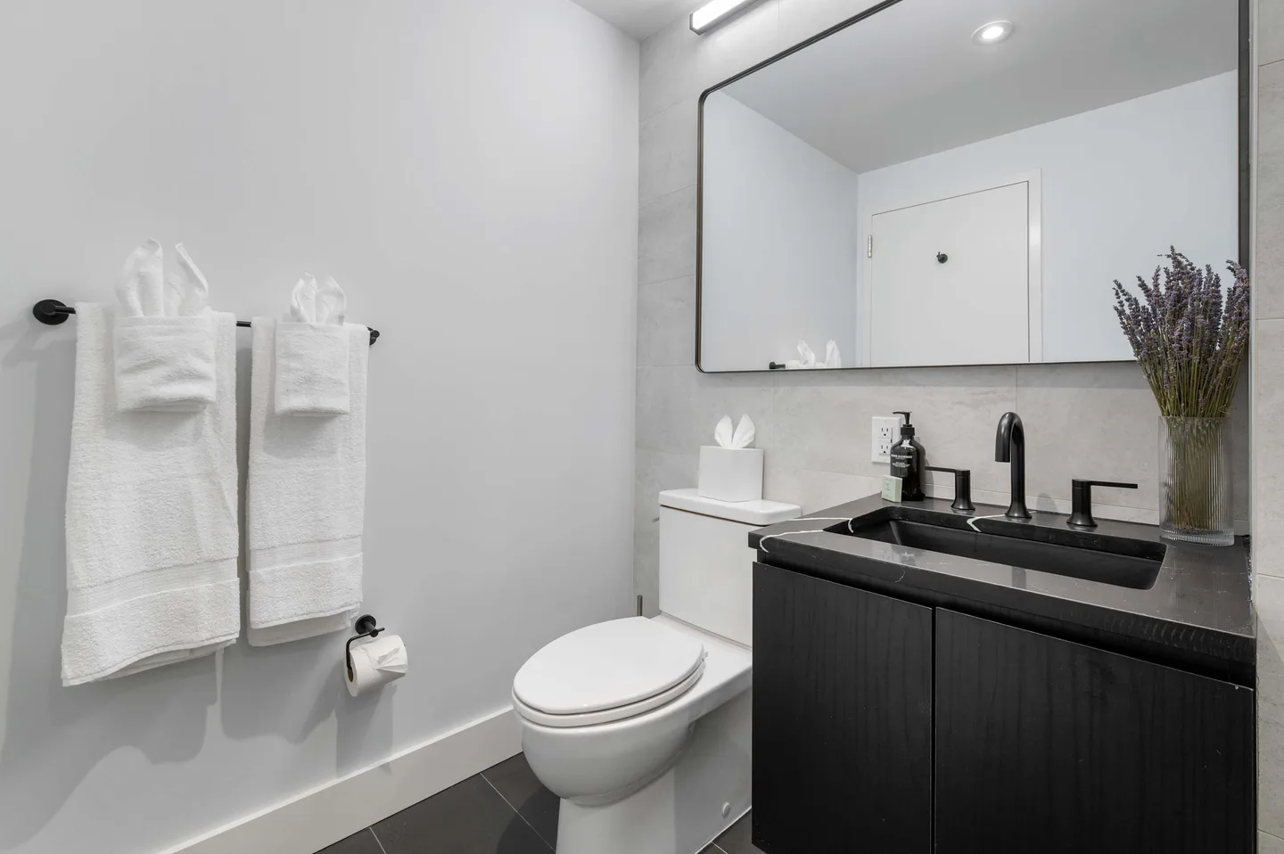 Bathroom — Grand 2 Bedroom with Massive Private Terrace — 17John, Financial District