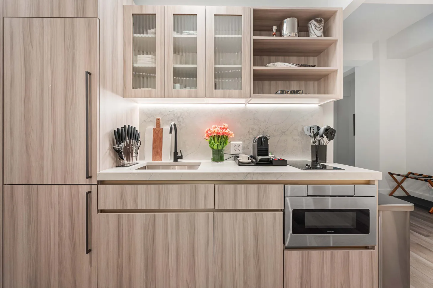 Kitchen — Deluxe 1 Bed Apartment — 17John, Financial District